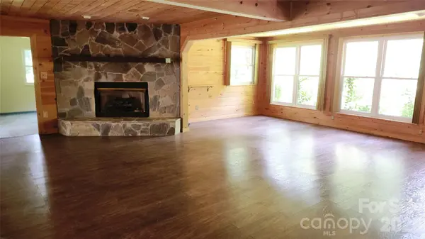 80 Shiloh PL, Andrews, NC 28901