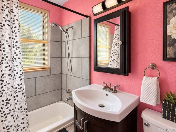 4144 Saint Paul, Denver, CO 80216