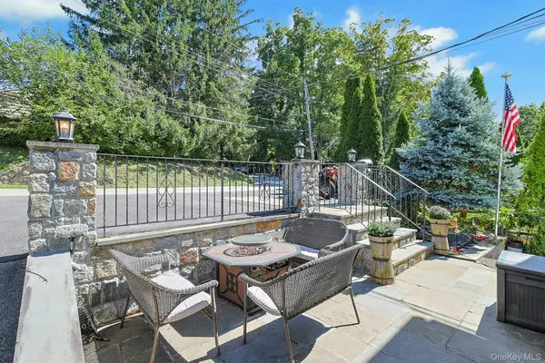 75 Franklin AVE, Valhalla, NY 10595