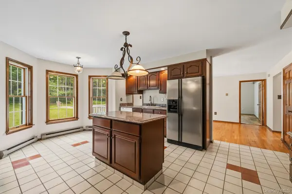 9 3rd ST, Call Listing Agent, PA 18405