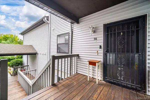 14 Giovanni CT, Monroe, NY 10950
