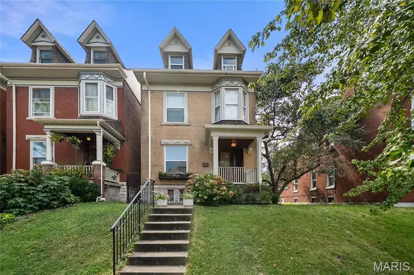 3924 Cleveland AVE, St Louis, MO 63110