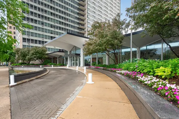 3550 N Lake Shore DR #1925, Chicago, IL 60657