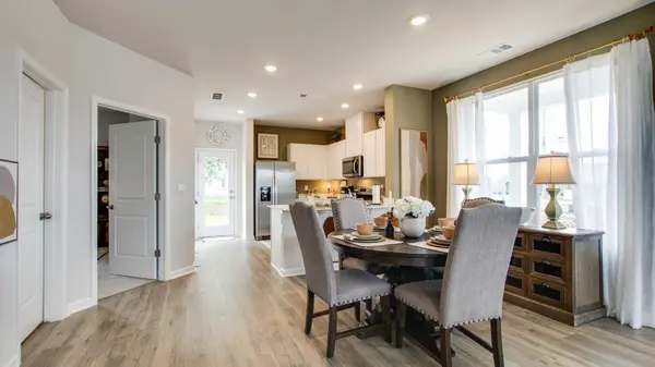 928 Badlands Way, Portland, TN 37148
