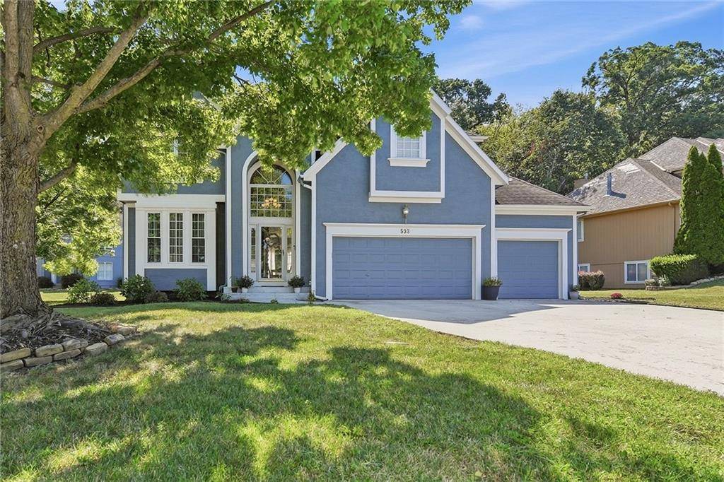 533 NE EMERALD DR, Lee's Summit, MO 64064