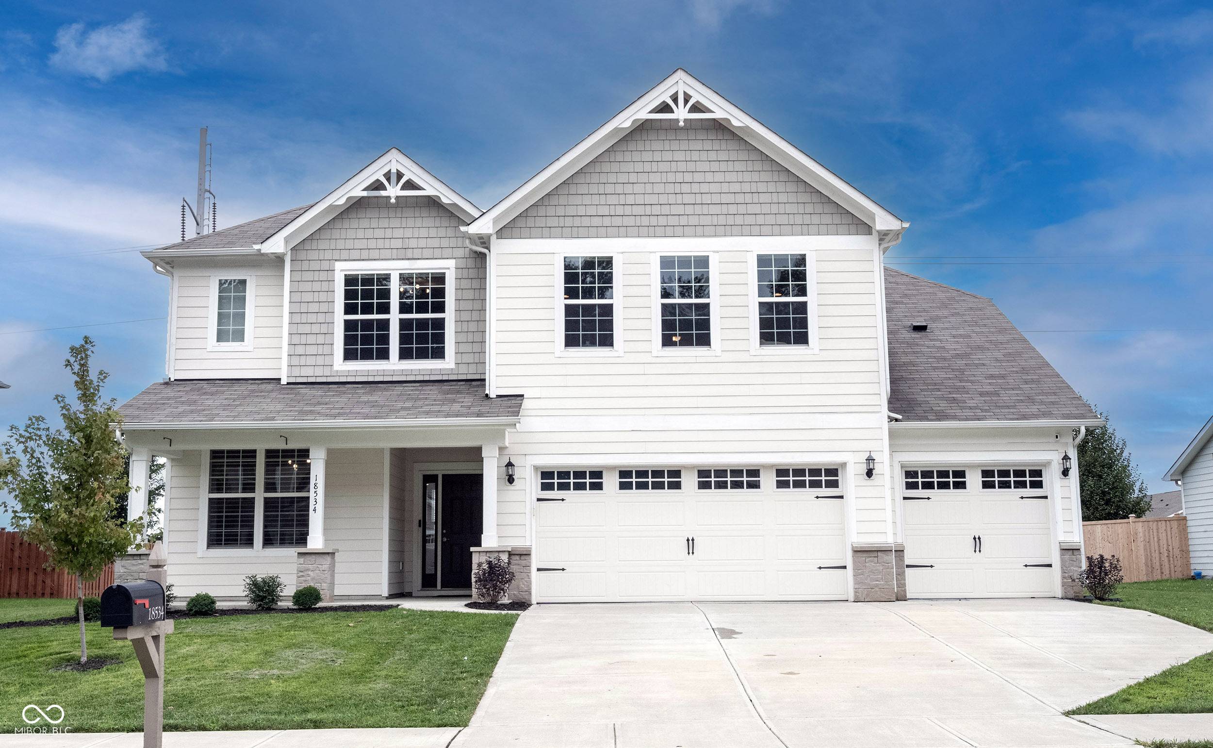 18534 Grimmenstein DR, Westfield, IN 46062