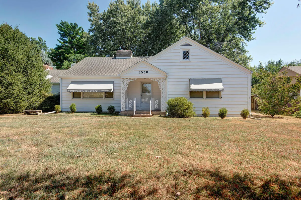 1530 S Delaware AVE, Springfield, MO 65804