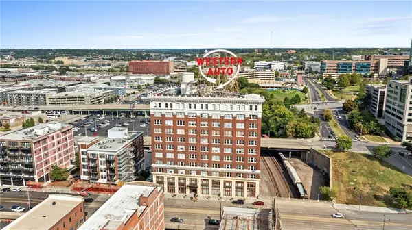 2107 Grand BLVD #309, Kansas City, MO 64108