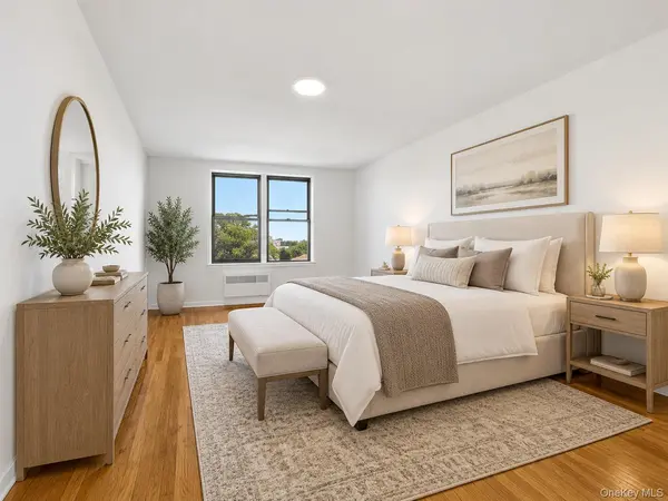 1040 Neilson ST #4F, Far Rockaway, NY 11691