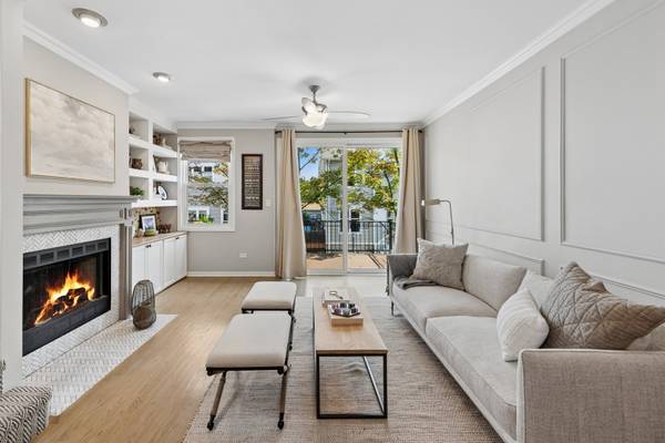 2835 N Wolcott AVE #F, Chicago, IL 60657