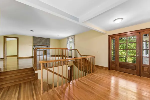 1091 Hidden Valley Rd, Brentwood, TN 37027