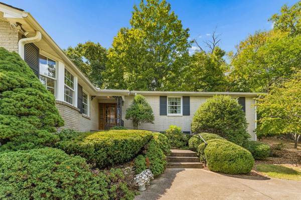 1091 Hidden Valley Rd, Brentwood, TN 37027