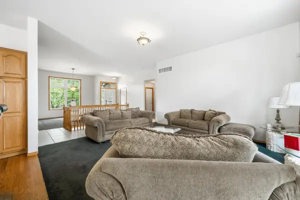 2810 N Beacon Hill Street, Wichita, KS 67220