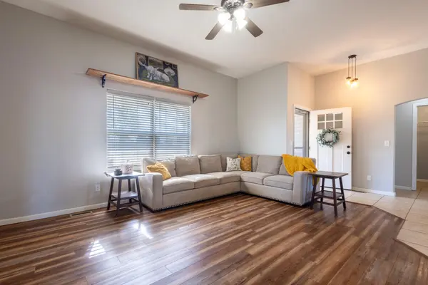 16276 Lawrence 1241, Marionville, MO 65705