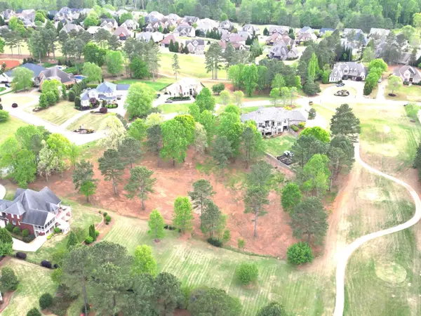 725 E Long Bay DR, Inman, SC 29369