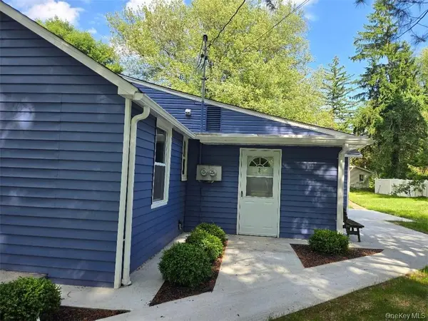 3074 Lexington AVE #2, Mohegan Lake, NY 10547