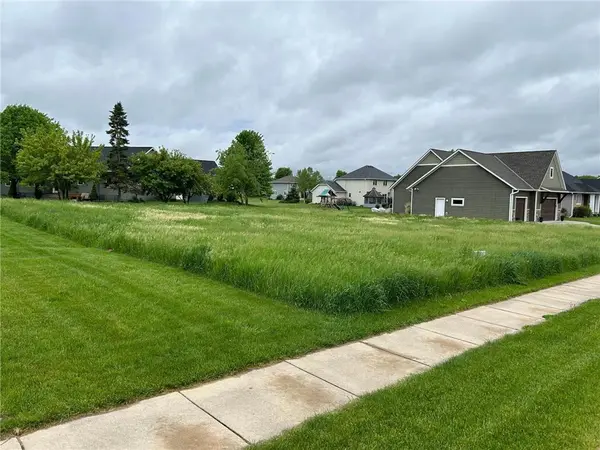 3079 Northridge LN NE, Owatonna, MN 55060
