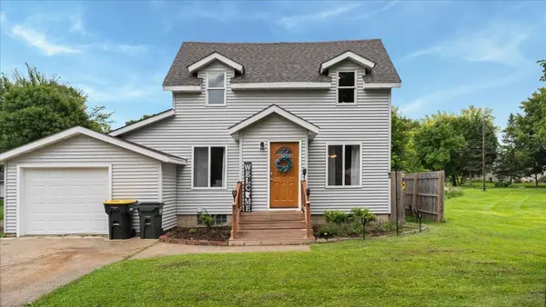 407 Main ST S, Renville, MN 56284