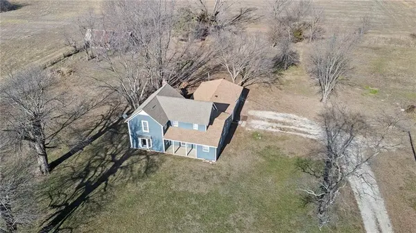 7288 W 1800 RD, Parker, KS 66072