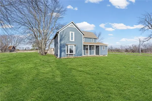 7288 W 1800 RD, Parker, KS 66072