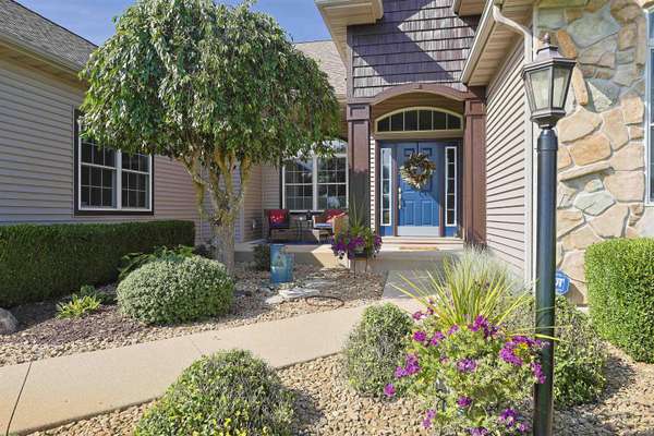 30349 Quail Pointe DR, Granger, IN 46530-5097