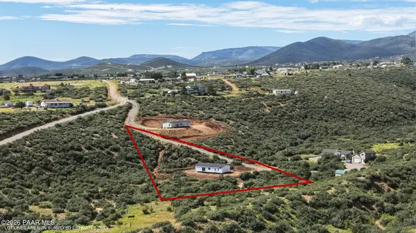 400 S Hideaway DR, Dewey-humboldt, AZ 86327