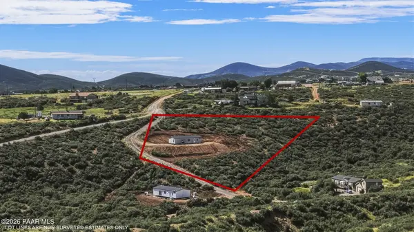 470 Hideaway DR, Dewey-humboldt, AZ 86327