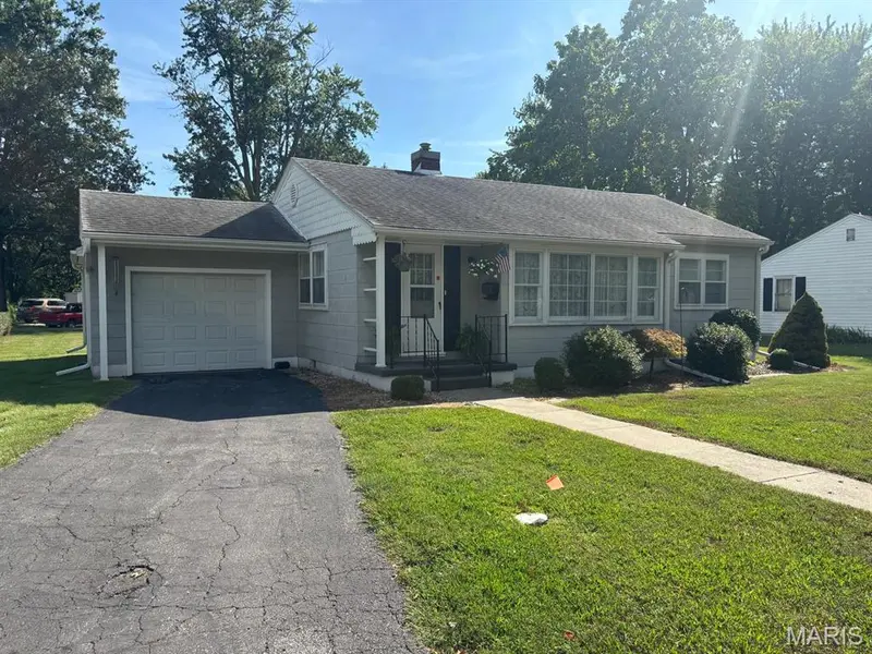 325 Park ST, Monroe City, MO 63456