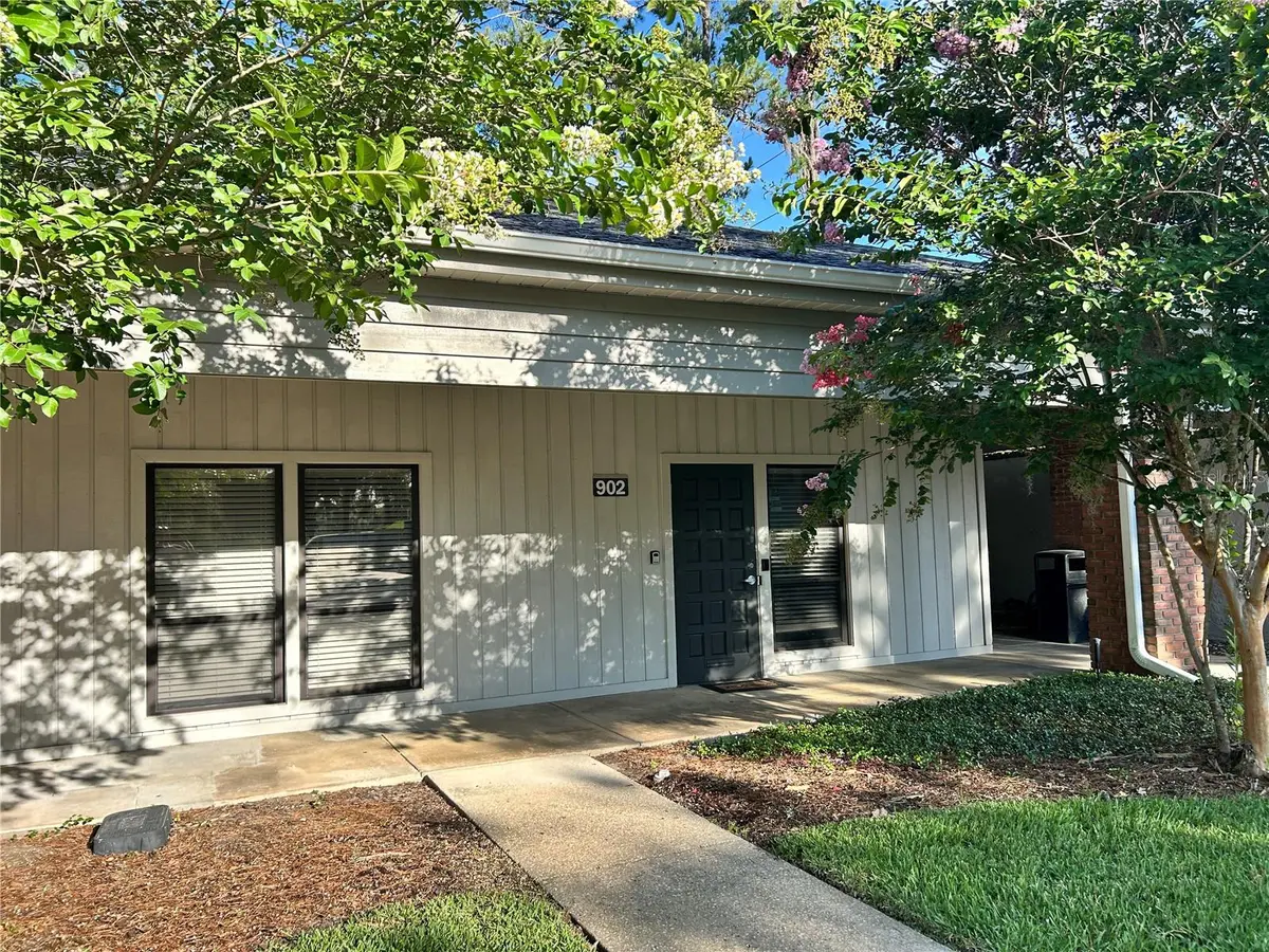 2100 SE 17TH ST #902, Ocala, FL 34471