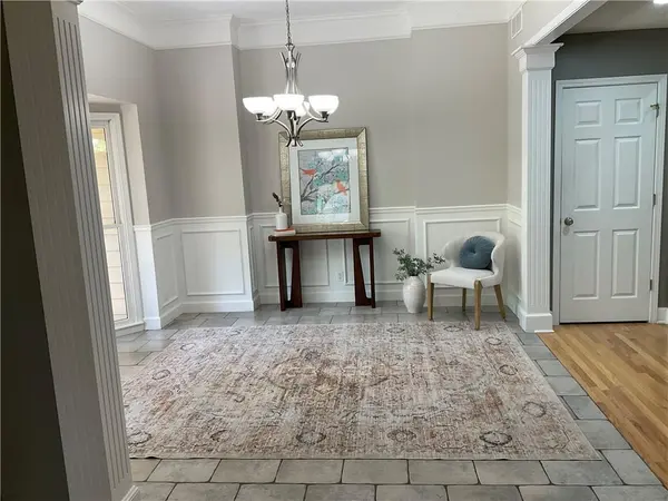 2250 SW Forestpark PL, Lee's Summit, MO 64081