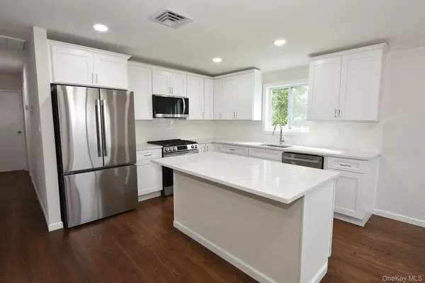 41 Bethany DR, Commack, NY 11725