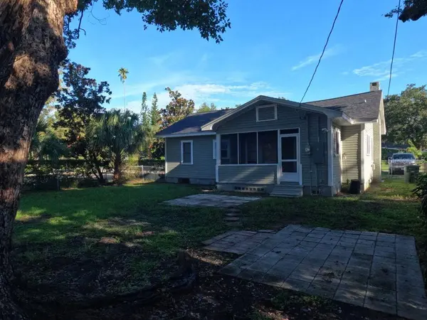 504 4TH AVE E, Bradenton, FL 34208