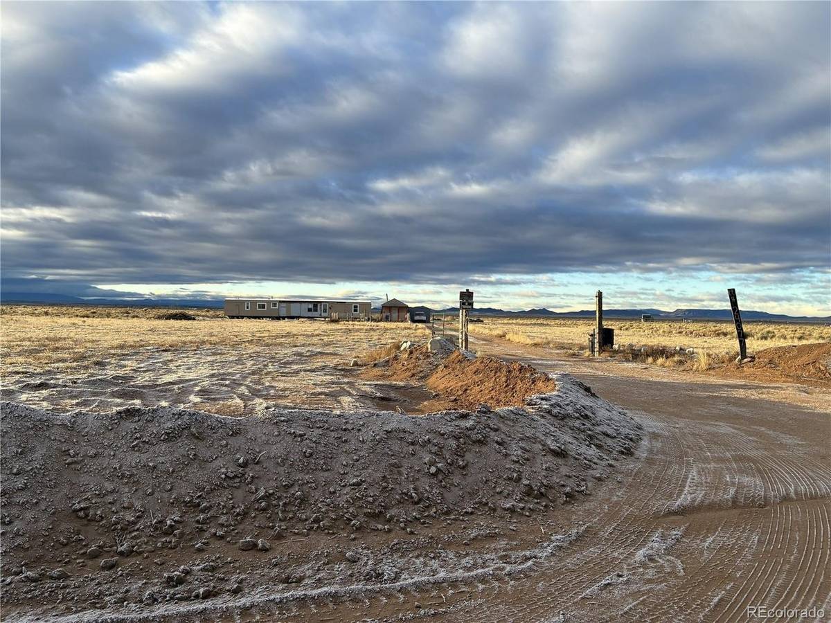 7 KK 4th, Blanca, CO 81123