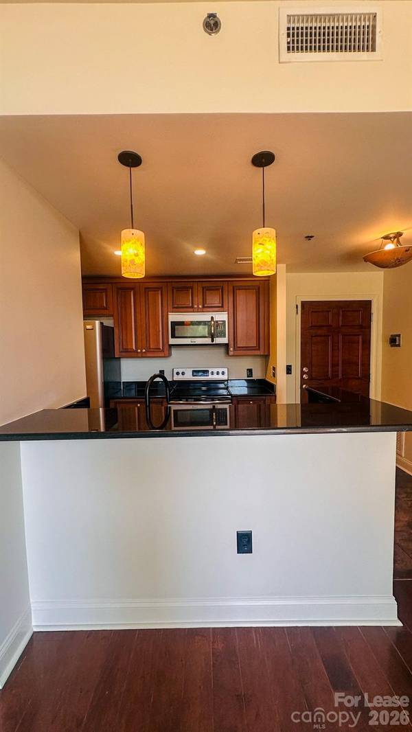 300 W 5th ST #601, Charlotte, NC 28202