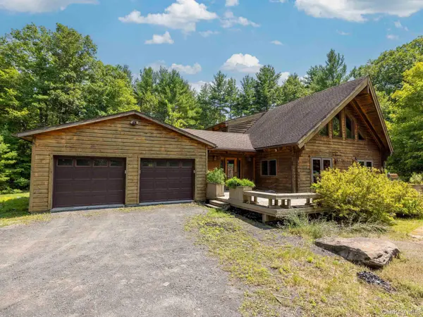 11 Spruce Hill RD, Olivebridge, NY 12461