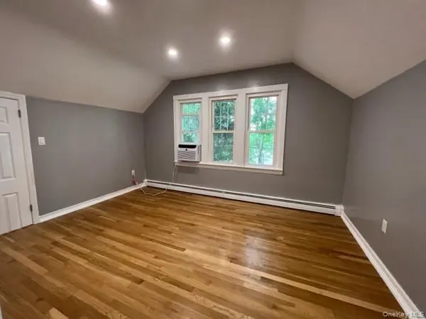 1158 Carlls Straight PATH, Dix Hills, NY 11746
