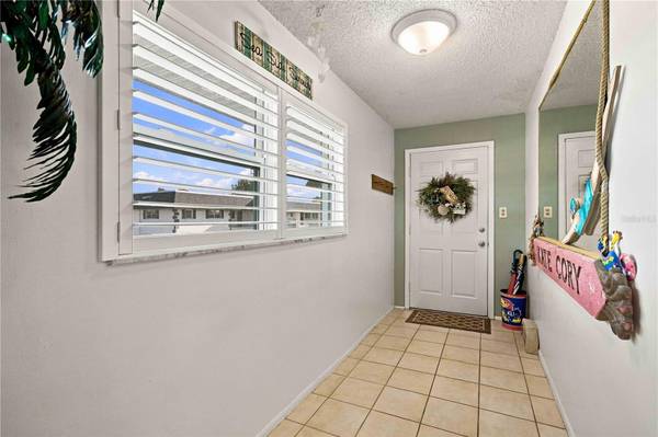 304 47TH AVENUE DR W #313, Bradenton, FL 34207
