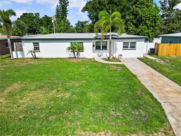 2090 75TH ST N, St Petersburg, FL 33710