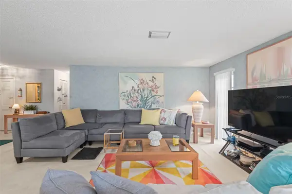 101 DOGWOOD CIR, Seminole, FL 33777