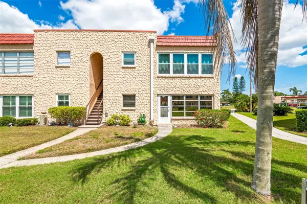 101 DOGWOOD CIR, Seminole, FL 33777