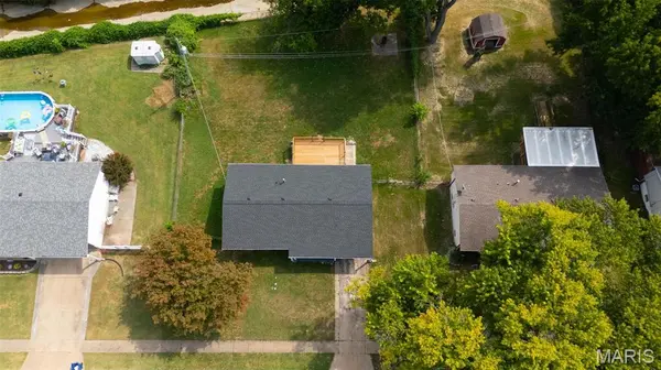 150 N Saint Charles ST, Florissant, MO 63031