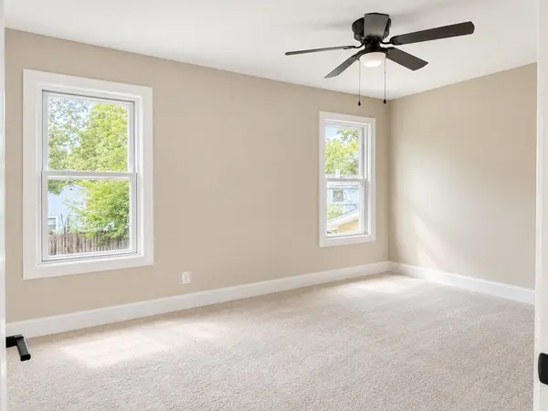 217 N Schmidt RD, Bolingbrook, IL 60440