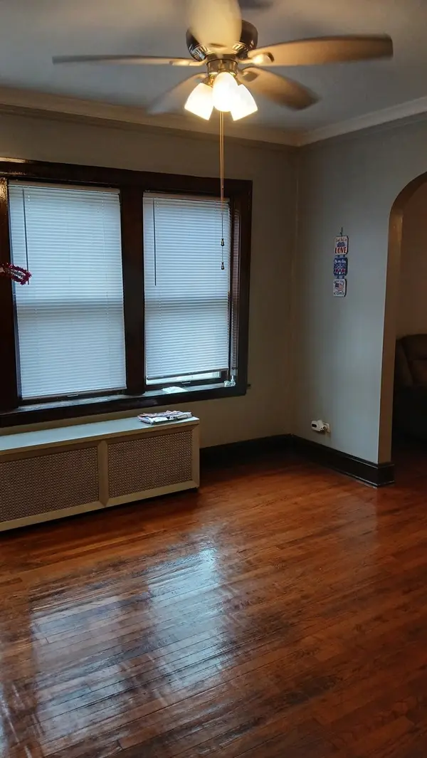 4157 W Crystal ST, Chicago, IL 60651