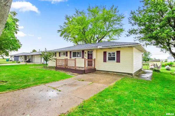 105 DURANT ST, Morton, IL 61550