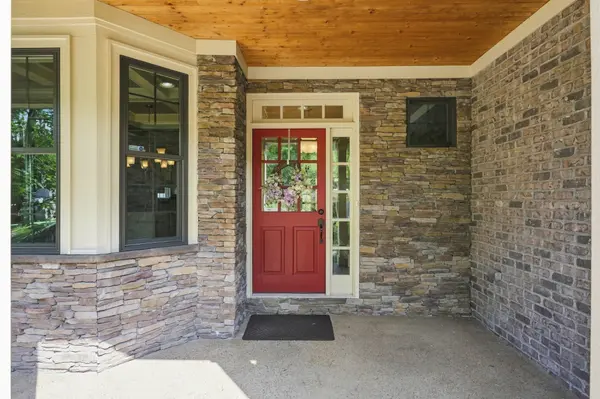 717 Black Cove Ln, Loudon, TN 37774
