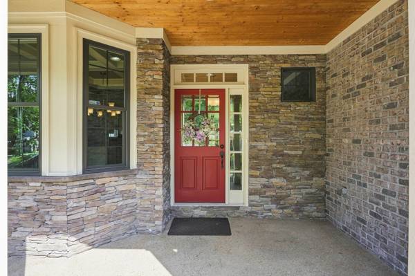 717 Black Cove Ln, Loudon, TN 37774