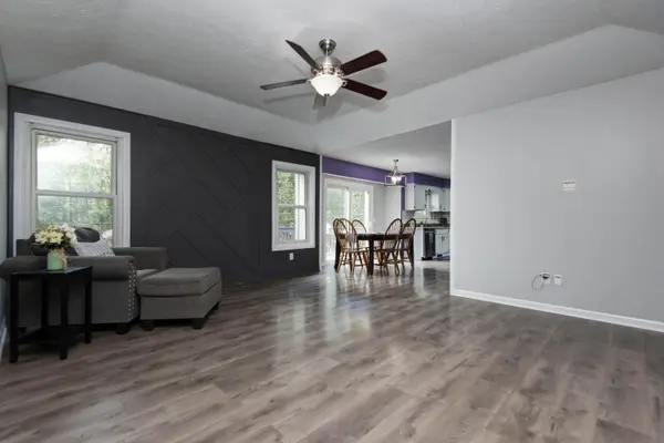 2233 S Newton AVE, Springfield, MO 65807