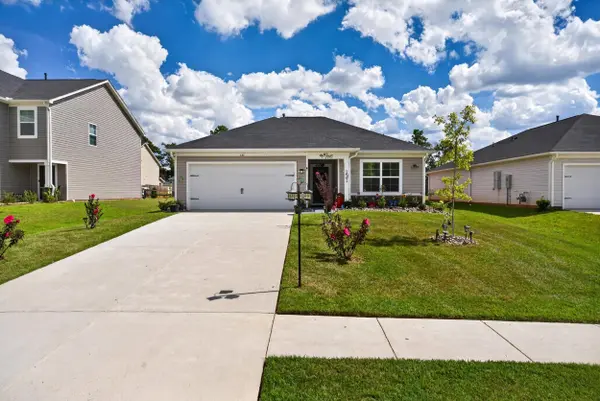 131 Southern Magnolia LN, Laurens, SC 29360