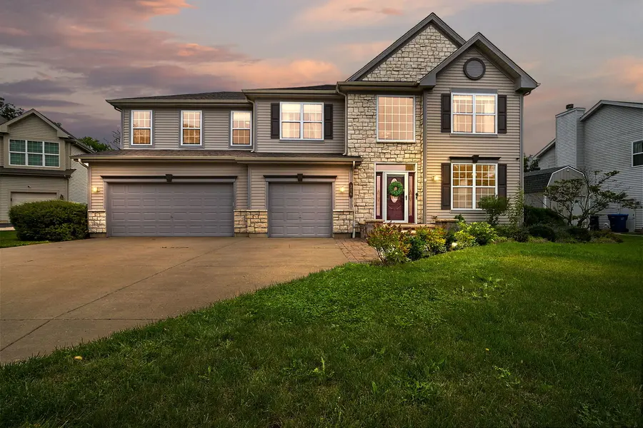 316 Cedar Ridge DR, Lake Villa, IL 60046