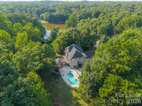 2006 Sandy Pond LN, Waxhaw, NC 28173